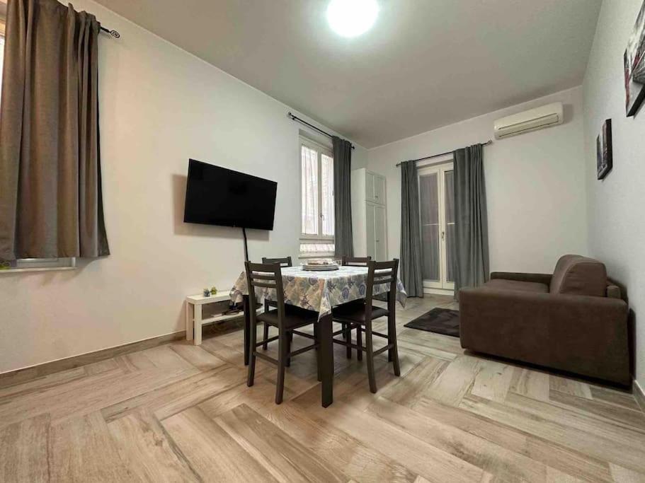 Family Flat Near Metro A Leilighet Roma Eksteriør bilde